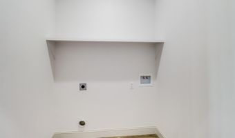 4022 Ceylon St, Bay St. Louis, MS 39520