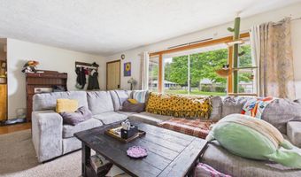 4620 Southview Dr, Anderson, IN 46013
