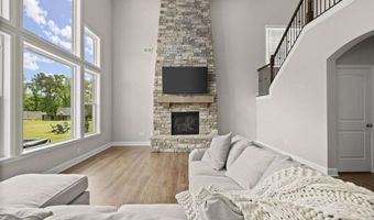 8015 Scenic Rdg, Ball Ground, GA 30107