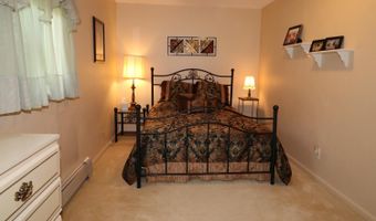 714 Edgewood Dr, Batesville, IN 47006