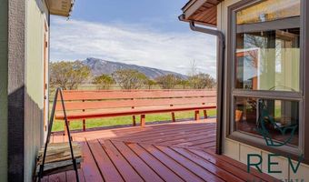28 Panorama Ln, Cody, WY 82414