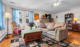 101 River Ct, Belmar, NJ 07719