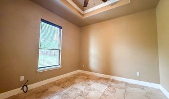 105 E EDEN Vly, Adkins, TX 78101
