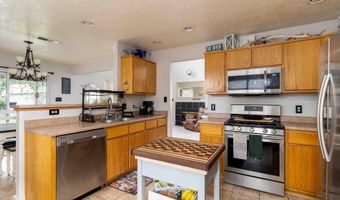 312 N MESA VERDE Ave, Aztec, NM 87410
