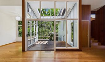 94 California Ave, Arcata, CA 95521