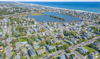 141 Maple Dr, Bay Head, NJ 08742