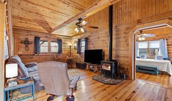 10563 Deer Dr, Birdseye, IN 47513