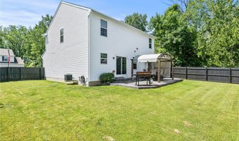 111 Aegean Ave, Amherst, NY 14228