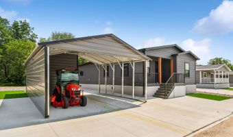 7368 NE BERWICK Dr 3, Ankeny, IA 50021