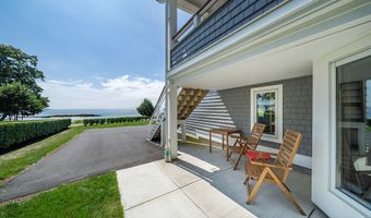 133 Linden Ave Apt B, Branford, CT 06405