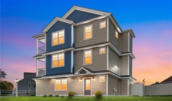 25 Scallop Shell Rd, Narragansett, RI 02882