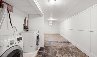85 Sachem Rd, North Kingstown, RI 02852