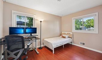 948 Norwood Ave, Anoka, MN 55303