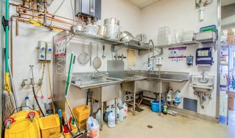 14148 US-395 Hwy, Adelanto, CA 92395