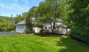 1 Mountaincrest Dr, Cheshire, CT 06410