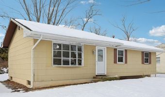 1124 Spray Ave, Beachwood, NJ 08722
