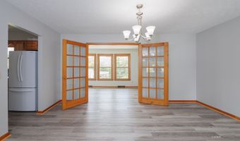 34 W Clearview Dr, Athens, OH 45701