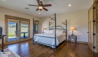 32 Big Creek Dr, Cody, WY 82414