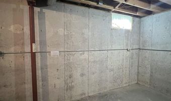 125 E Main St, Agency, IA 52530