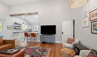 160 Crestview Cir, Athens, GA 30606