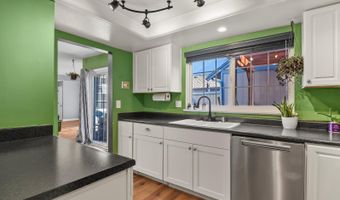 2522 S Worchester Ct B, Aurora, CO 80014