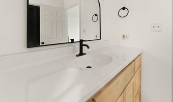 57 Hopson St, Auxier, KY 41602