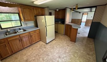214 Westlake Rd, Ansted, WV 25812