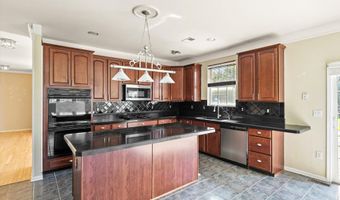 9 DENISE Dr, Allentown, NJ 08501