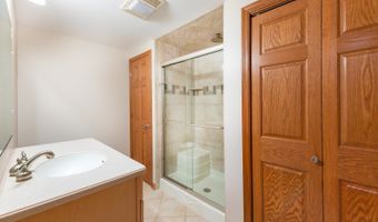 3025 Woods Creek Ln, Algonquin, IL 60102