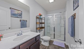 813 Yorkshire Dr, Albemarle, NC 28001