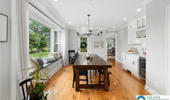 2458 Riverbend Rd, Allentown, PA 18103