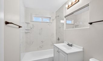 840 B St, Ashland, OR 97520