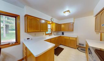 17743 750th Ave, Albert Lea, MN 56007