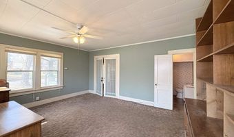 404 N 2nd St, Arkansas City, KS 67005