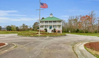109 Elbert Lee Rd N, Arapahoe, NC 28510