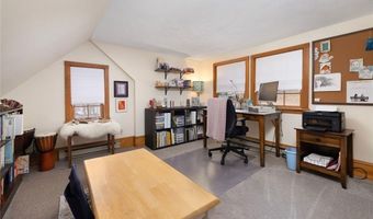 555 Great Rd, Lincoln, RI 02865