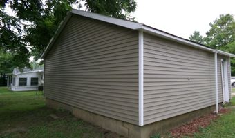 204 Hawthorne St, Alma, MI 48801