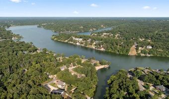 15 Dunbarton Cir, Bella Vista, AR 72715