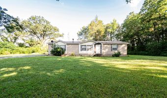 705 Horseshoe Ln, Arkadelphia, AR 71923