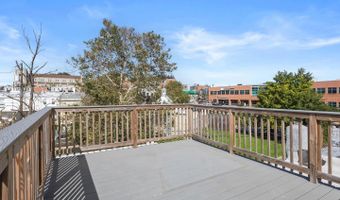 626 S EATON St, Baltimore, MD 21224