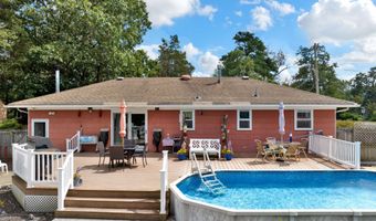 224 Tiller Ave, Beachwood, NJ 08722