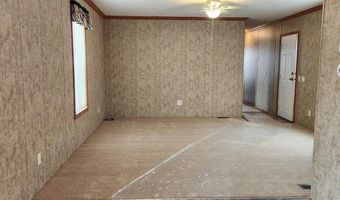 4005 19th St NE, Bismarck, ND 58503