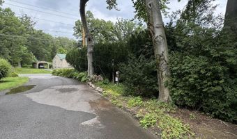 2935 Gwin Rd, Altoona, PA 16601