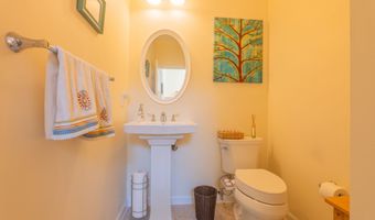 12 Oak Meadows Dr 12, Brookfield, CT 06804