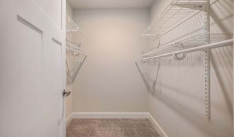 1 Maple Village Ct, Ann Arbor, MI 48103