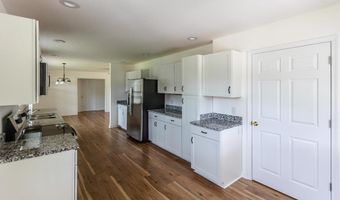 212 Cornfield Ln, Appomattox, VA 24522