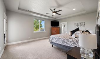 20702 E Berry Dr, Benton City, WA 99320