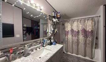 112 S College St, Adams, WI 53910