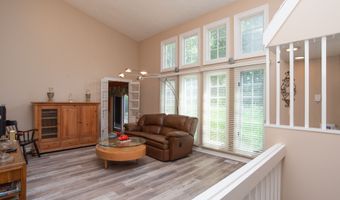 8841 Rocky Ridge Rd, Indianapolis, IN 46217