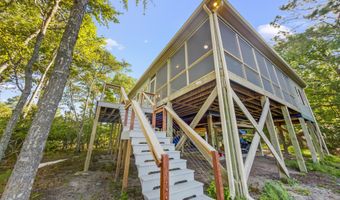 452 Indian Bluff Dr, Arapahoe, NC 28510